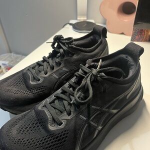 Asics Black Gel- Kayano 30
